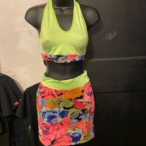 NWOT Two piece skirt set crop top